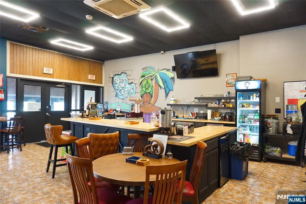 Commercial Sale in Newark 5