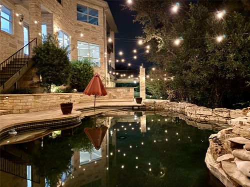 12004 Mira Mesa Dr, Austin, TX, 78732-2138 | Card Image