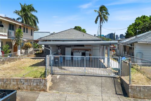 1457 Kokea St, Honolulu, HI, 96817-2810 | Card Image