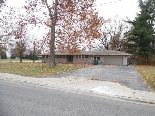 7710 Madison St, Merrillville, IN, 46410-1476 | Card Image