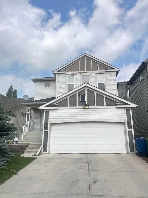 2092 Reunion Blvd Nw, Airdrie, AB, T4B0J2 | Card Image