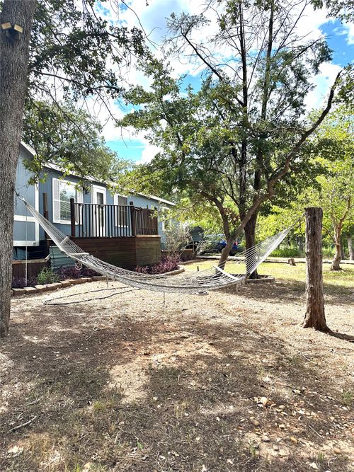 117 Shoshoni Drive, Smithville, TX, 78957 | Card Image