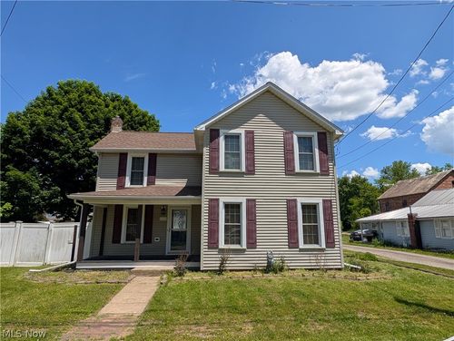 222 Bridge St, Malvern, OH, 44644-7009 | Card Image