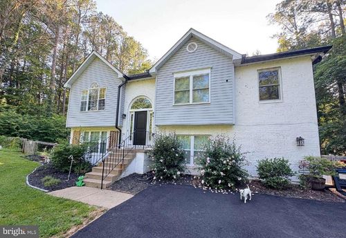 21 Countryside Dr, Fredericksburg, VA, 22406-4142 | Card Image