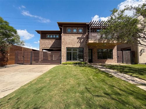 3910 Childress St, Houston, TX, 77005-1116 | Card Image