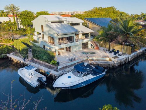 3520 Rockerman Rd, Miami, FL, 33133-3233 | Card Image