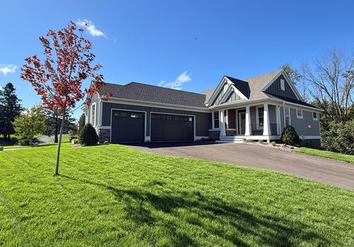 4636 Fable Rd N, Hugo, MN, 55038-3307 | Card Image