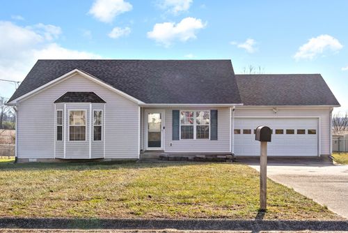 711 Shetland Dr, Oak Grove, KY, 42262 | Card Image