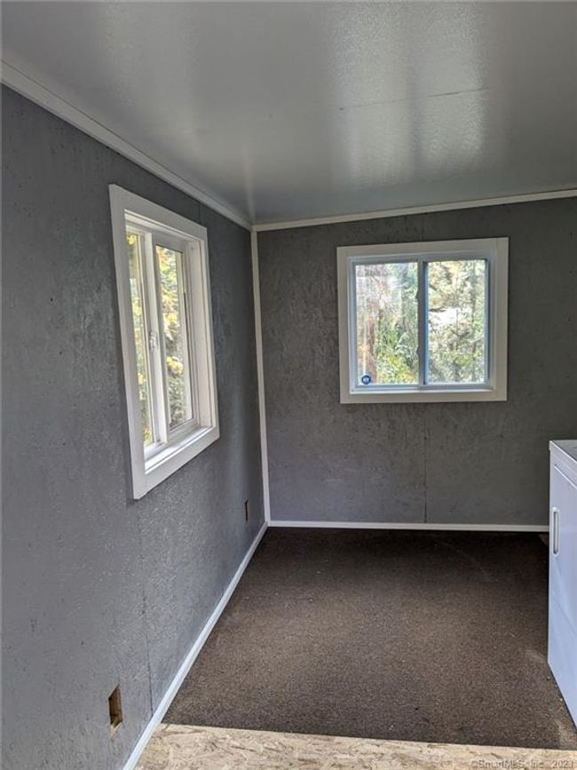 37 Clark Rd, House other with 1 bedrooms, 1 bathrooms and 4 parking in Naugatuck CT | Image 19