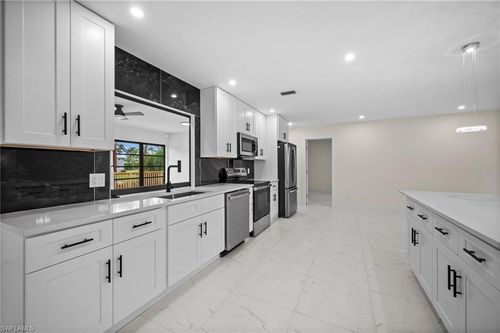 14725 Kimberly Ln, Fort Myers, FL, 33908-2344 | Card Image