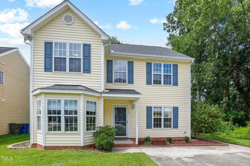 1727 Crag Burn Ln, Raleigh, NC, 27604-6901 | Card Image
