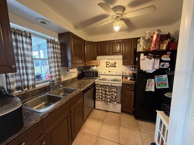 Residential in PORT CHARLOTTE 3