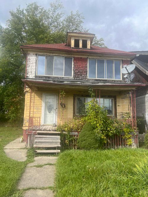 190 Midland St, Highland Park, MI, 48203-3731 | Card Image