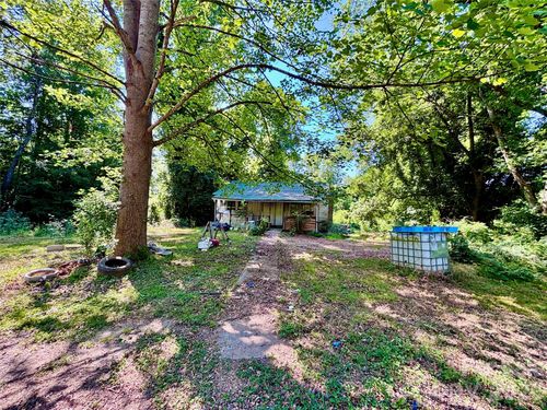 137 Napa Dr, Rutherfordton, NC, 28139-8258 | Card Image