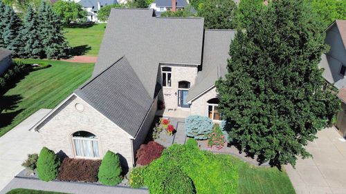 47337 Circle Crest Dr, Shelby Township, MI, 48315-4914 | Card Image