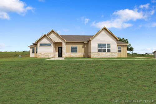 211 Vaughn Lane, Calera, OK, 74730 | Card Image