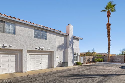8200 Crystal Star Ct, Las Vegas, NV, 89145-3946 | Card Image
