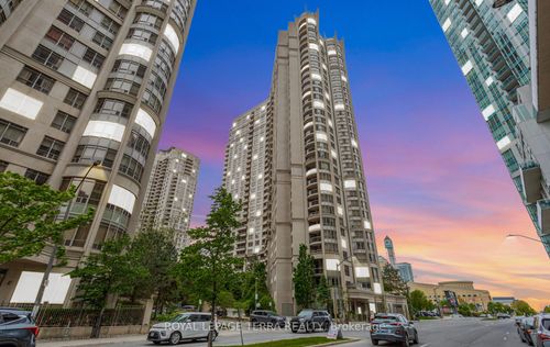 430-3888 Duke Of York Blvd, Mississauga, ON, L5B4P5 | Card Image