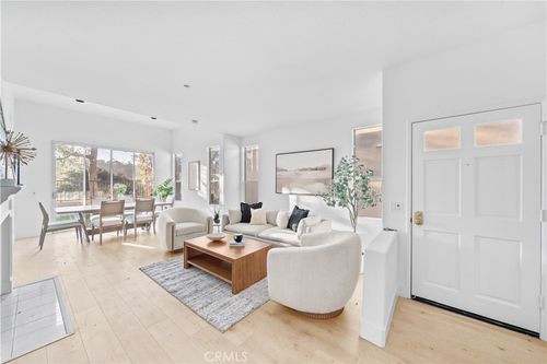 35 Via Encanto, Rancho Santa Margarita, CA, 92688-4942 | Card Image