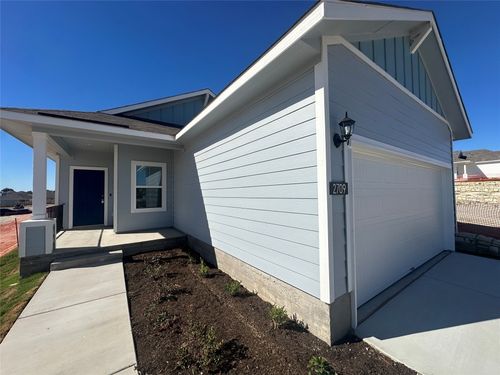 2709 Derwent Dr, Pflugerville, TX, 78660-8536 | Card Image