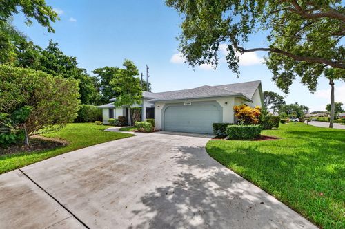 2320 Riviera Dr, Delray Beach, FL, 33445-1339 | Card Image
