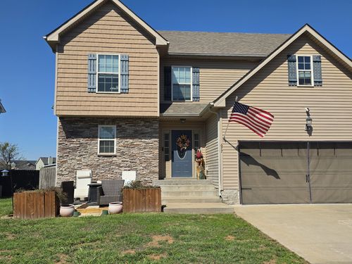 677 Fox Hound Dr, Clarksville, TN, 37040-1401 | Card Image