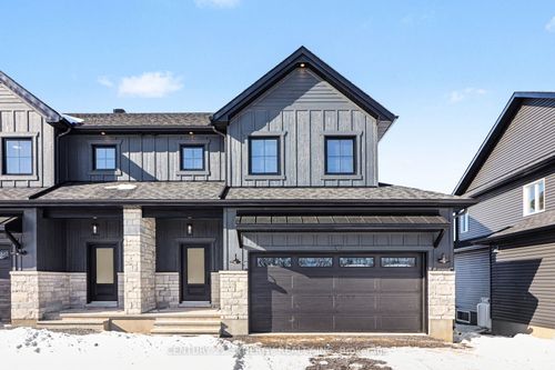 65 Villeneuve St, Moose Creek, ON, K0C1W0 | Card Image