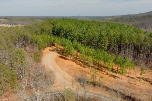 1089 Smith Road S, Westfield, NC, 27053 | Card Image
