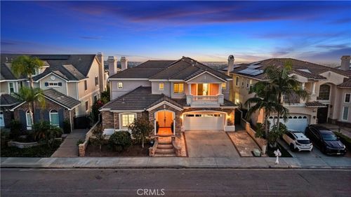 18742 Turfway Park, Yorba Linda, CA, 92886 | Card Image