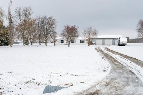 8761 Quarry Rd, Hillsboro, OH, 45133 | Card Image