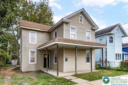 210 Fowler St, Berwick, PA, 18603-2934 | Card Image