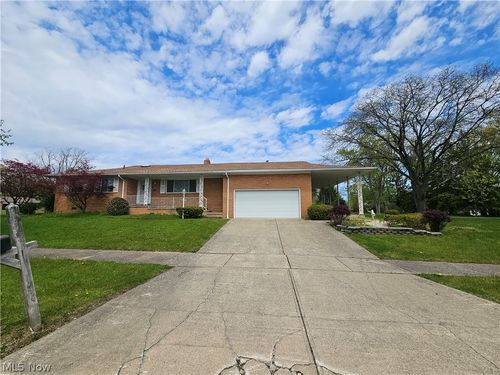 5427 Mardale Ave, Bedford, OH, 44146-1529 | Card Image