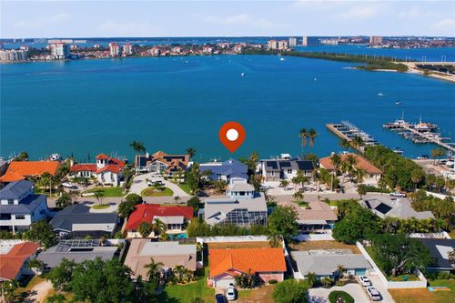 155 1st St W, TIERRA VERDE, FL, 33715-1702 | Card Image