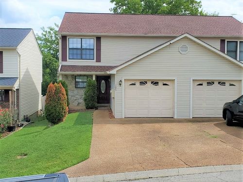 106 Maple Way N, Hendersonville, TN, 37075-3947 | Card Image
