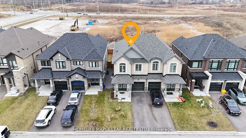 48 Peter Hogg Crt, Whitby, ON, L1P0N2 | Card Image