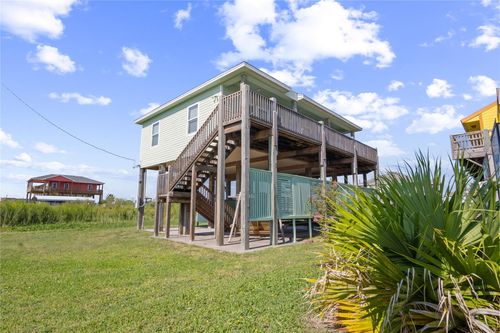 844 S Sage, Crystal Beach, TX, 77650-3627 | Card Image