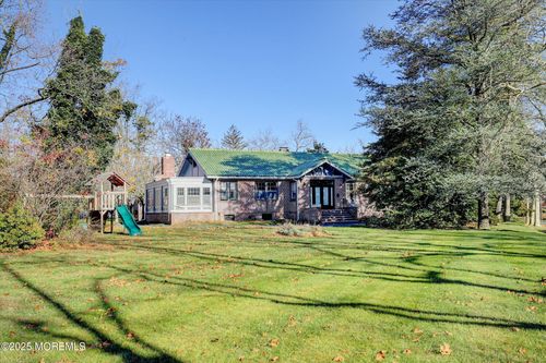 589 Westwood Ave, Long Branch, NJ, 07740-5238 | Card Image