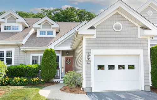 70-70 Lincoln Ln, North Grafton, MA, 01536-1177 | Card Image