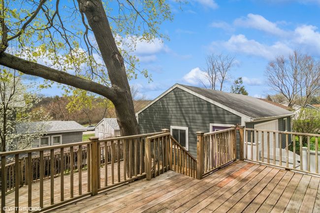 103 N Wisconsin St, House other with 3 bedrooms, 2 bathrooms and 2 parking in Carpentersville IL | Image 17