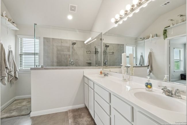 402 Devnet Fld, House other with 4 bedrooms, 3 bathrooms and null parking in Cibolo TX | Image 28