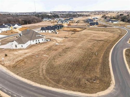 Lot 31 Blue Cedar Dr, Verona, WI, 53593 | Card Image