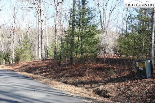 Lot 9 Clear View Ridge Rd, Crumpler, NC, 28617 | Card Image