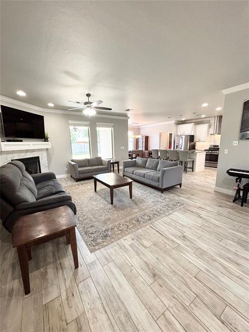 1012 Northridge Blvd, Altus, OK, 73521-2369 | Card Image