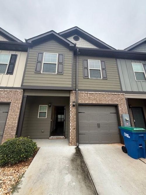 6085 Oak Bend Ct, Riverdale, GA, 30296-2357 | Card Image