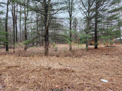 8071 Rolling Rd, Lake, MI, 48632-9720 | Card Image