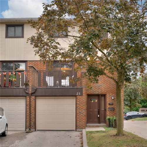 21-187 Grulke St, Kitchener, ON, N2A2S6 | Card Image