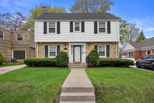 722 Orchard Street, Racine, WI, 53405 | Card Image