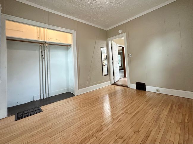 Bedroom main floor | Image 32