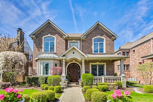 428 S Clifton Ave, Park Ridge, IL, 60068-4674 | Card Image