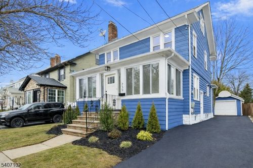 737 Bailey Ave, Elizabeth, NJ, 07208-1512 | Card Image